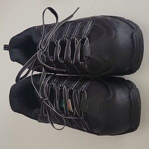 Workload Max Toe Men's Steal Toe Shoes Size 9 Black